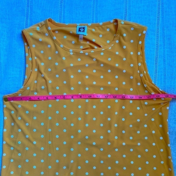 Ann Klein bright yellow polka dot sleeveless blouse. - Picture 7 of 9
